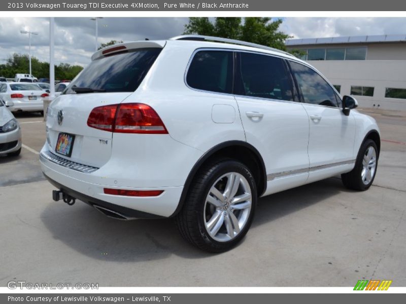 Pure White / Black Anthracite 2013 Volkswagen Touareg TDI Executive 4XMotion