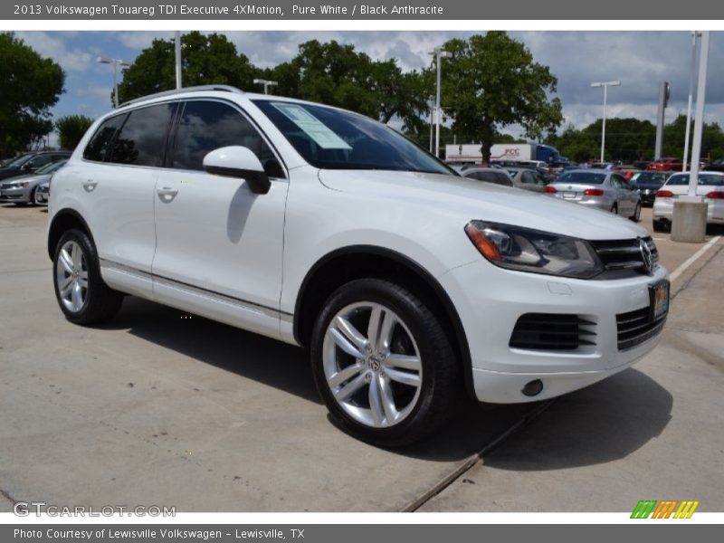 Pure White / Black Anthracite 2013 Volkswagen Touareg TDI Executive 4XMotion