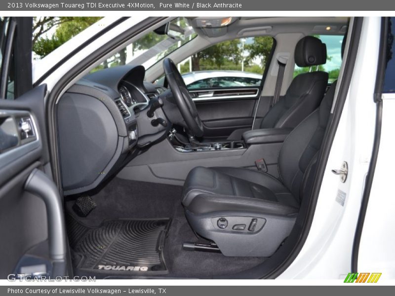 Pure White / Black Anthracite 2013 Volkswagen Touareg TDI Executive 4XMotion