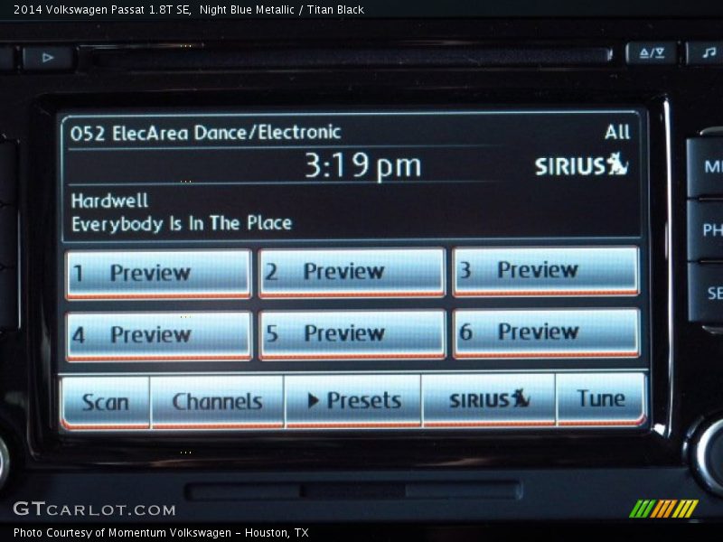 Night Blue Metallic / Titan Black 2014 Volkswagen Passat 1.8T SE