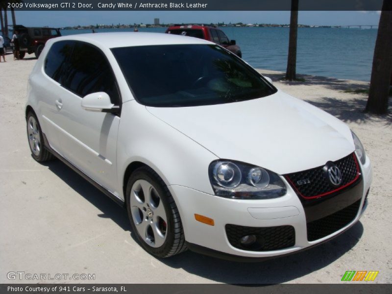 Candy White / Anthracite Black Leather 2009 Volkswagen GTI 2 Door