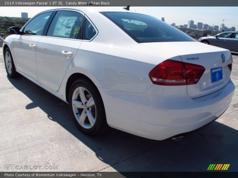 Candy White / Titan Black 2014 Volkswagen Passat 1.8T SE