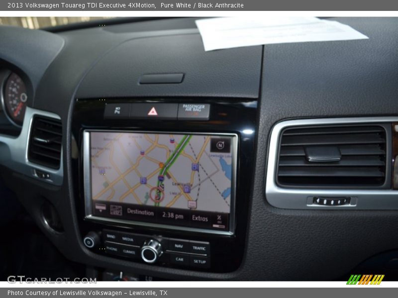 Pure White / Black Anthracite 2013 Volkswagen Touareg TDI Executive 4XMotion