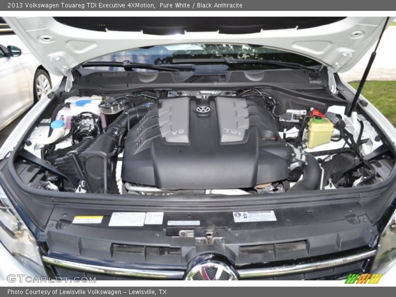 Pure White / Black Anthracite 2013 Volkswagen Touareg TDI Executive 4XMotion