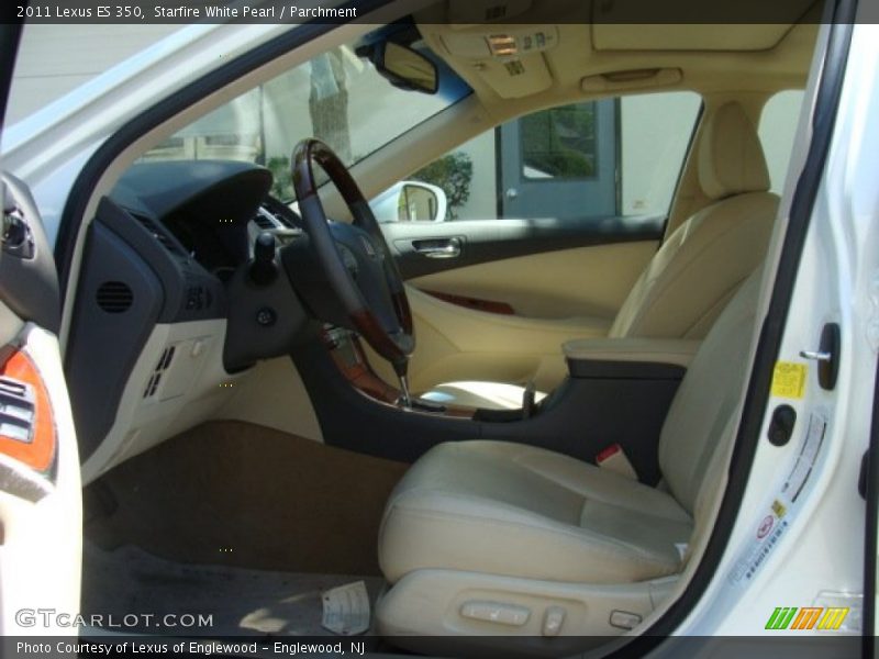 Starfire White Pearl / Parchment 2011 Lexus ES 350