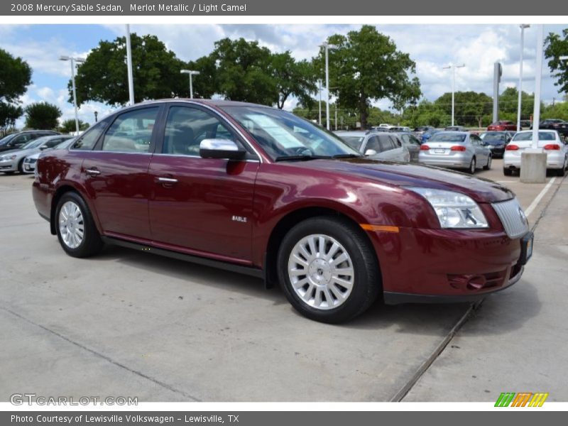 Front 3/4 View of 2008 Sable Sedan