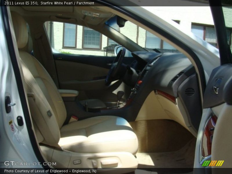 Starfire White Pearl / Parchment 2011 Lexus ES 350