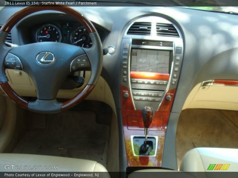 Starfire White Pearl / Parchment 2011 Lexus ES 350