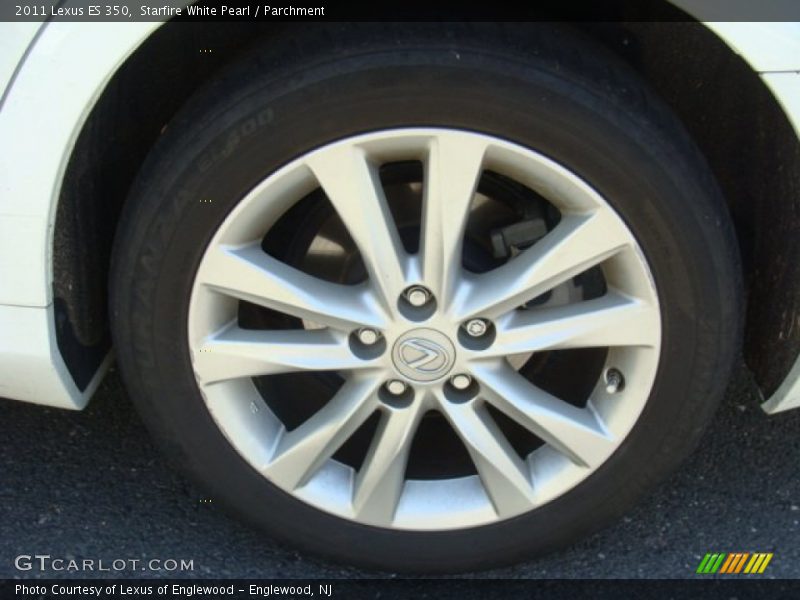 Starfire White Pearl / Parchment 2011 Lexus ES 350