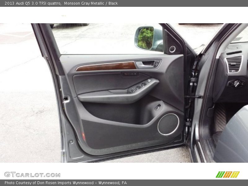 Monsoon Gray Metallic / Black 2013 Audi Q5 3.0 TFSI quattro