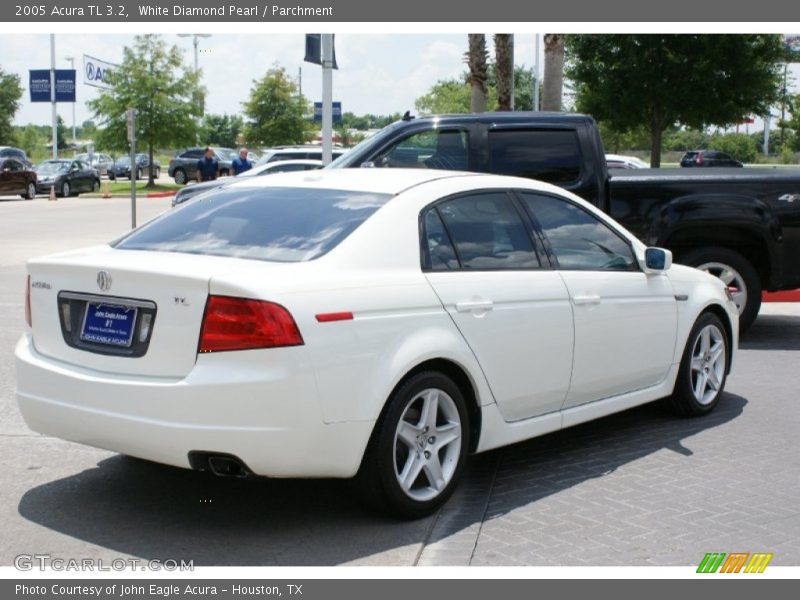White Diamond Pearl / Parchment 2005 Acura TL 3.2