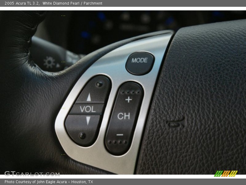White Diamond Pearl / Parchment 2005 Acura TL 3.2