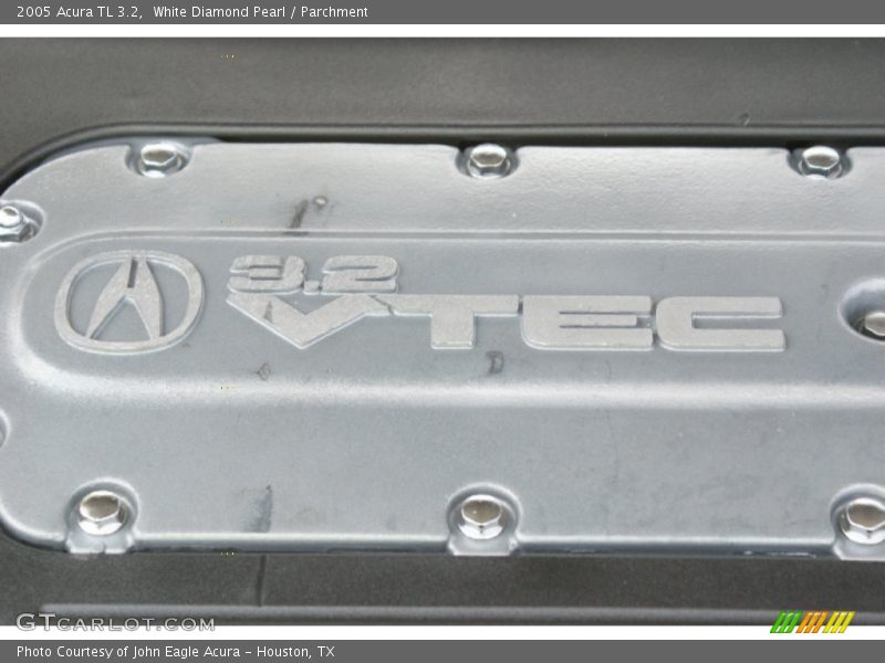 White Diamond Pearl / Parchment 2005 Acura TL 3.2