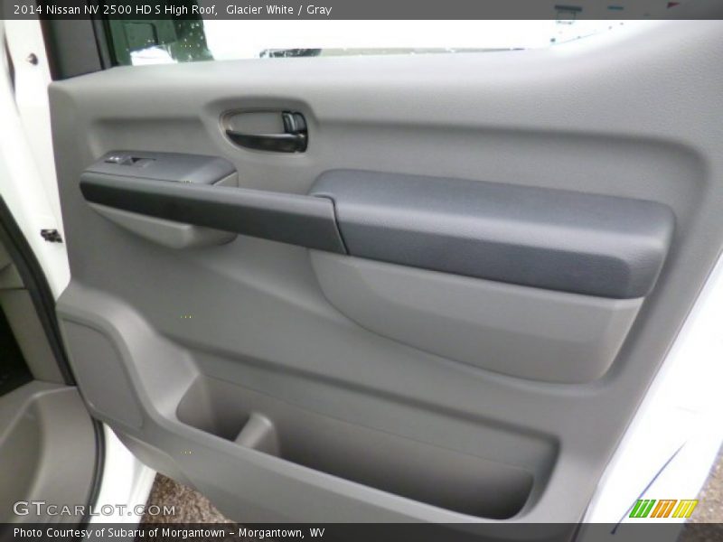Glacier White / Gray 2014 Nissan NV 2500 HD S High Roof
