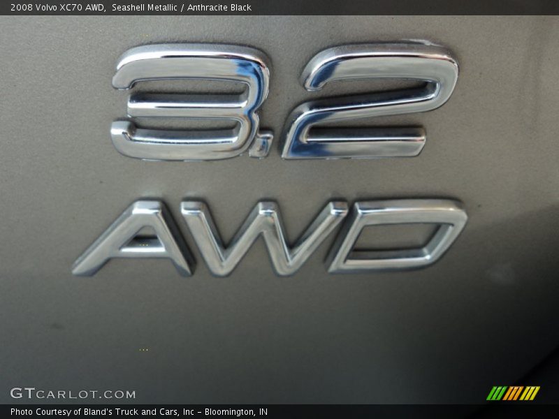 Seashell Metallic / Anthracite Black 2008 Volvo XC70 AWD