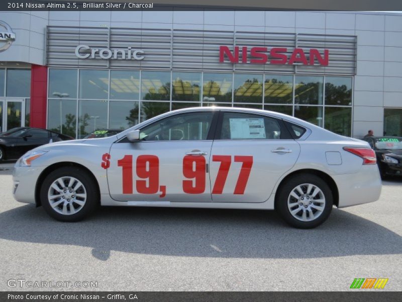 Brilliant Silver / Charcoal 2014 Nissan Altima 2.5