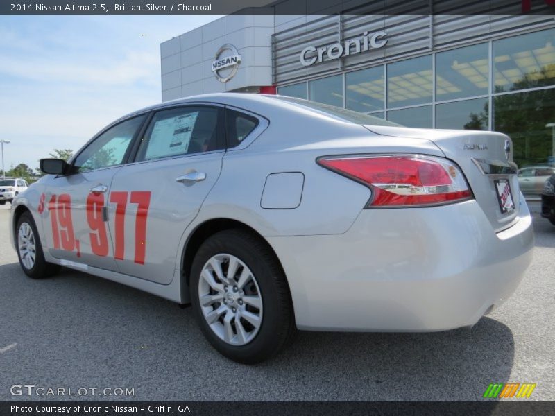 Brilliant Silver / Charcoal 2014 Nissan Altima 2.5