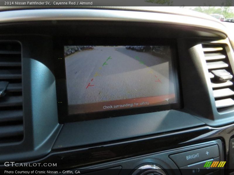 Cayenne Red / Almond 2014 Nissan Pathfinder SV