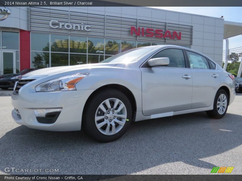 Brilliant Silver / Charcoal 2014 Nissan Altima 2.5