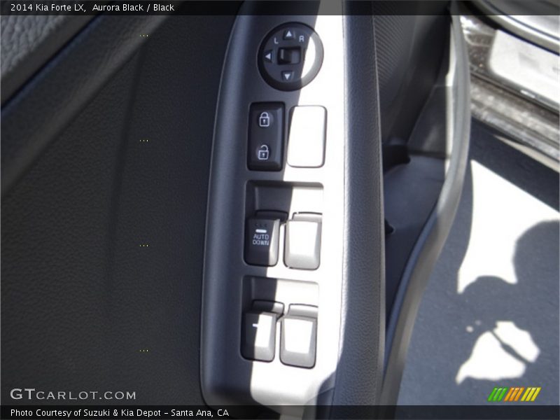 Aurora Black / Black 2014 Kia Forte LX