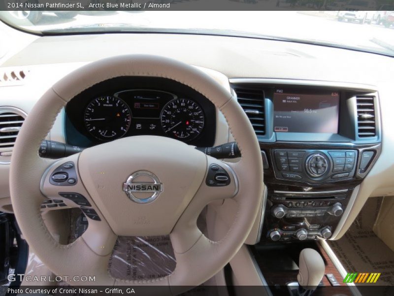 Arctic Blue Metallic / Almond 2014 Nissan Pathfinder SL