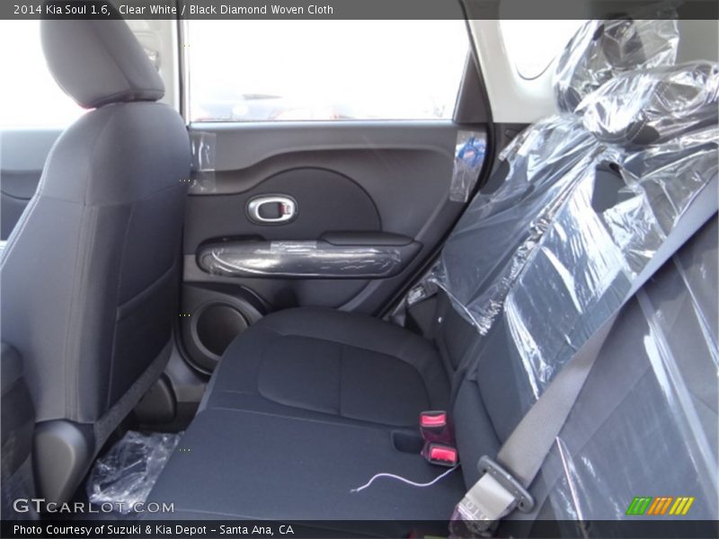 Clear White / Black Diamond Woven Cloth 2014 Kia Soul 1.6