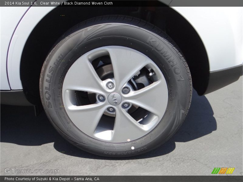Clear White / Black Diamond Woven Cloth 2014 Kia Soul 1.6