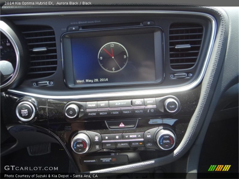 Controls of 2014 Optima Hybrid EX
