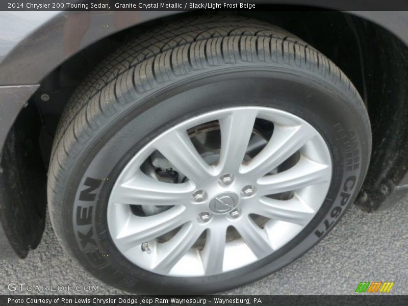 Granite Crystal Metallic / Black/Light Frost Beige 2014 Chrysler 200 Touring Sedan