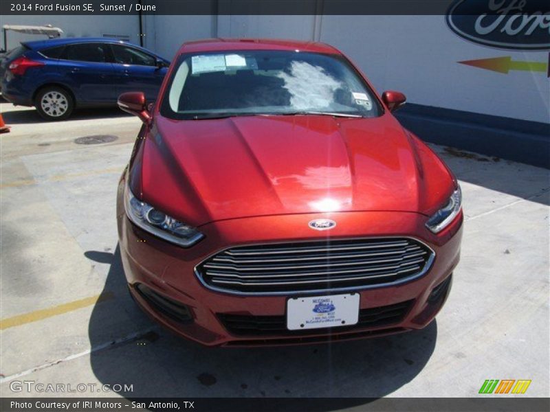 Sunset / Dune 2014 Ford Fusion SE