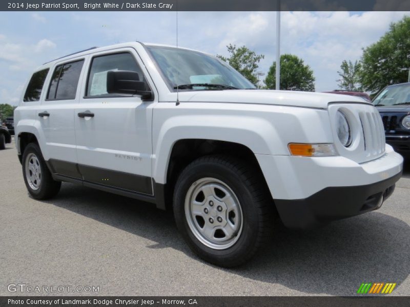 Bright White / Dark Slate Gray 2014 Jeep Patriot Sport