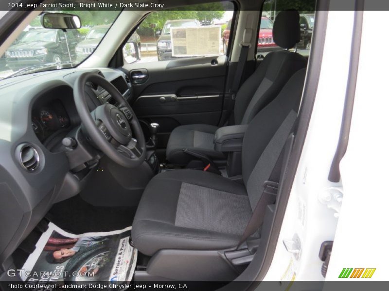 Bright White / Dark Slate Gray 2014 Jeep Patriot Sport