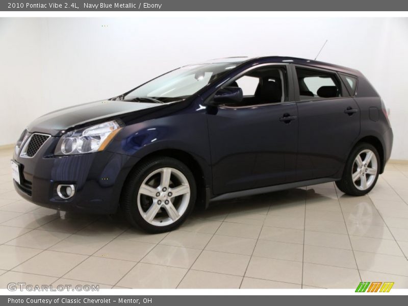 Front 3/4 View of 2010 Vibe 2.4L