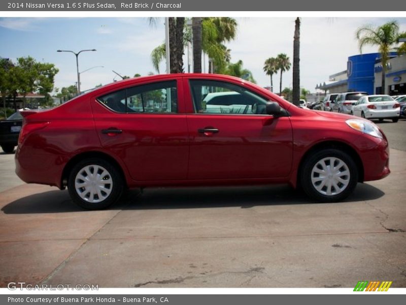 Red Brick / Charcoal 2014 Nissan Versa 1.6 S Plus Sedan