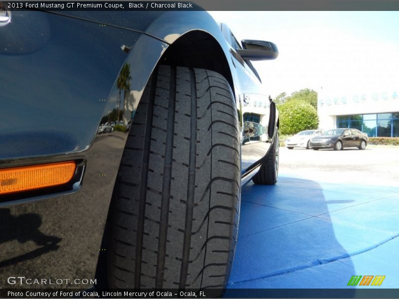 Black / Charcoal Black 2013 Ford Mustang GT Premium Coupe