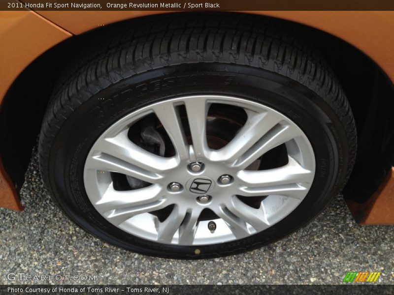  2011 Fit Sport Navigation Wheel