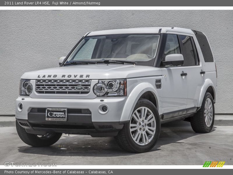 Fuji White / Almond/Nutmeg 2011 Land Rover LR4 HSE