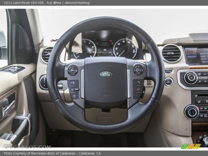 Fuji White / Almond/Nutmeg 2011 Land Rover LR4 HSE