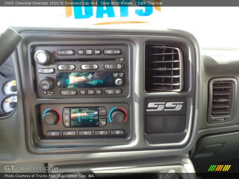 Silver Birch Metallic / Dark Charcoal 2005 Chevrolet Silverado 1500 SS Extended Cab 4x4