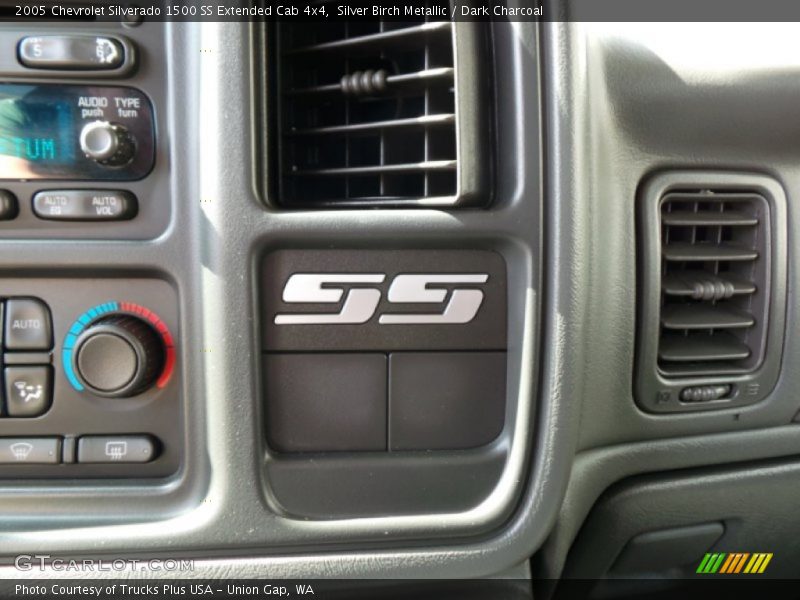 Silver Birch Metallic / Dark Charcoal 2005 Chevrolet Silverado 1500 SS Extended Cab 4x4