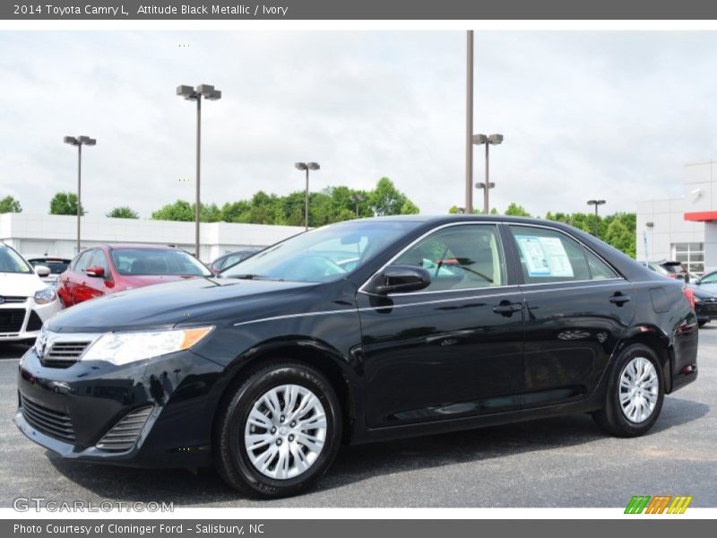 Attitude Black Metallic / Ivory 2014 Toyota Camry L