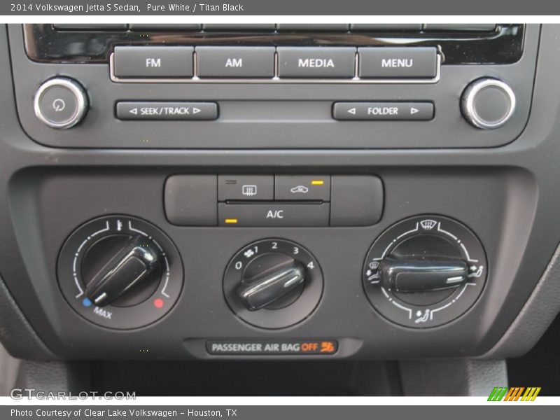 Pure White / Titan Black 2014 Volkswagen Jetta S Sedan
