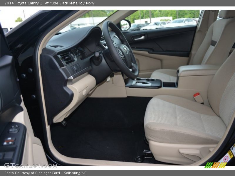 Attitude Black Metallic / Ivory 2014 Toyota Camry L