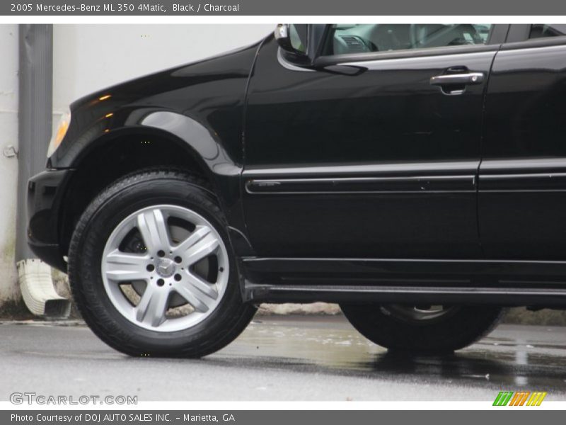 Black / Charcoal 2005 Mercedes-Benz ML 350 4Matic