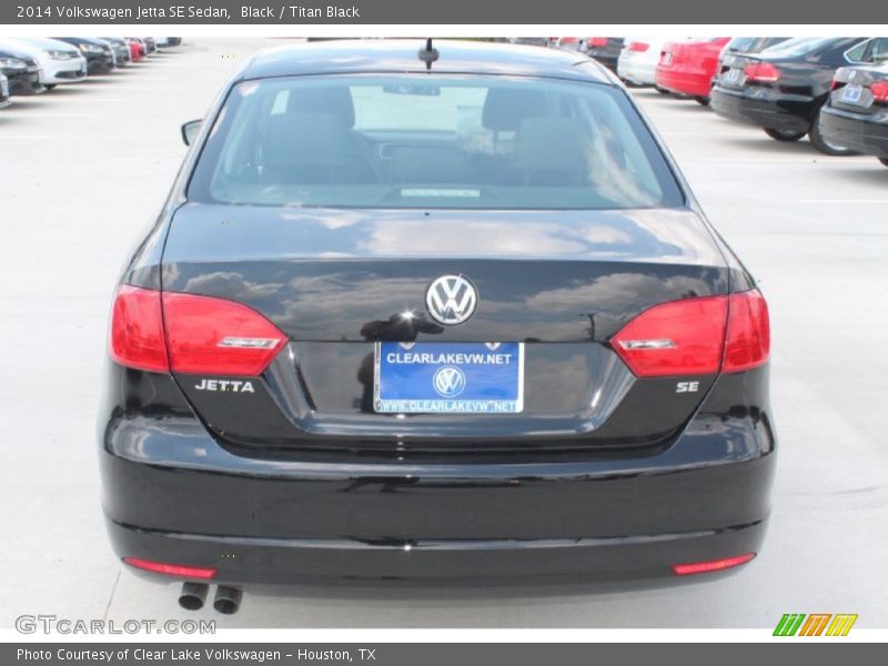 Black / Titan Black 2014 Volkswagen Jetta SE Sedan