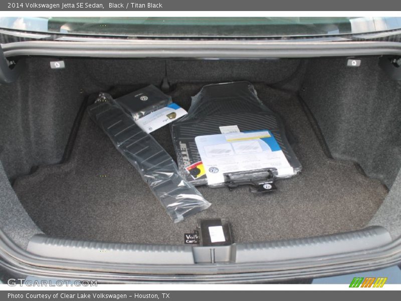 Black / Titan Black 2014 Volkswagen Jetta SE Sedan