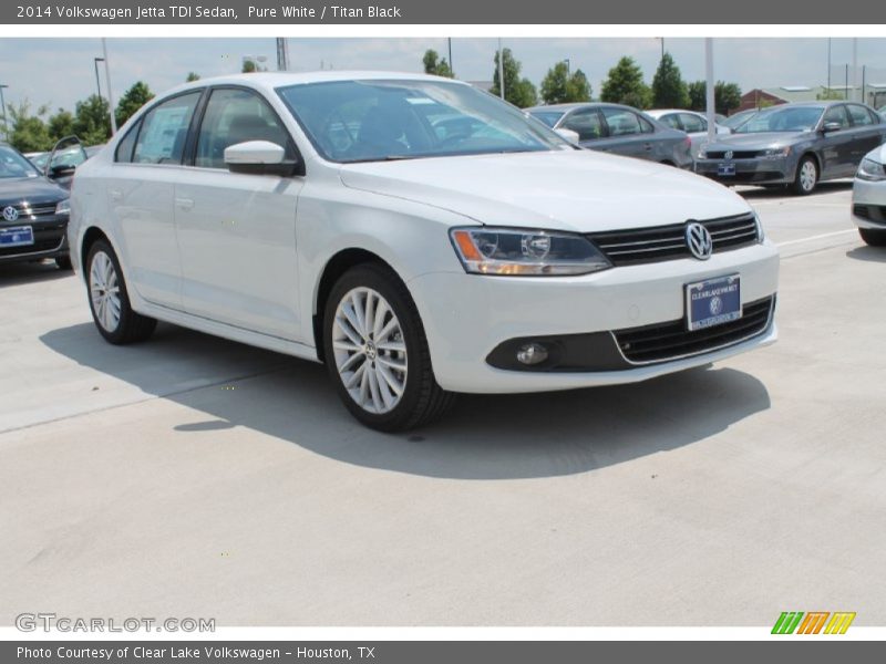 Pure White / Titan Black 2014 Volkswagen Jetta TDI Sedan