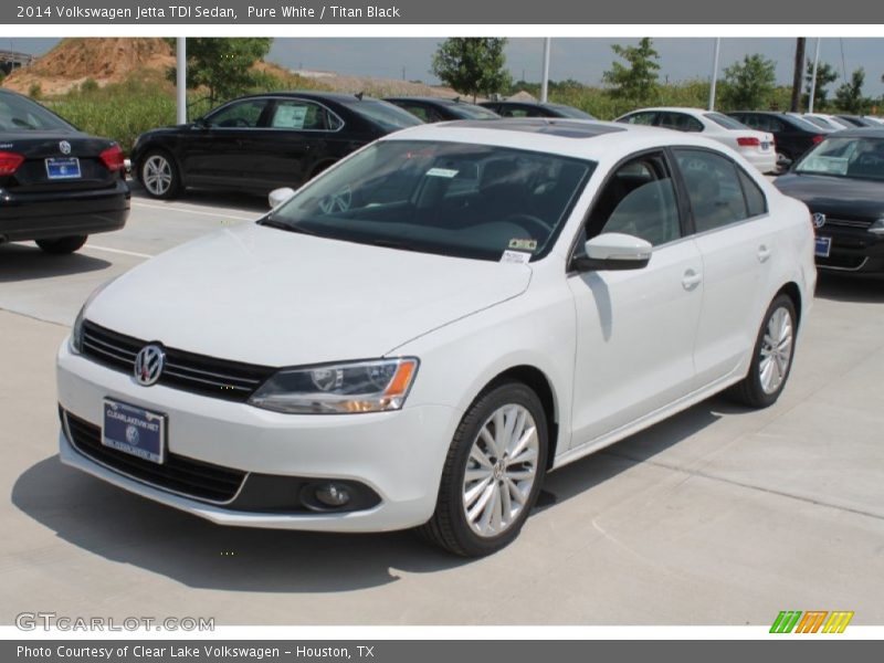 Pure White / Titan Black 2014 Volkswagen Jetta TDI Sedan
