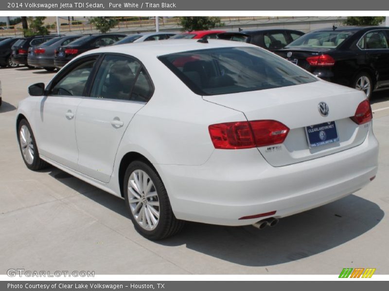 Pure White / Titan Black 2014 Volkswagen Jetta TDI Sedan