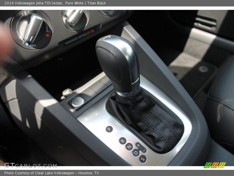Pure White / Titan Black 2014 Volkswagen Jetta TDI Sedan
